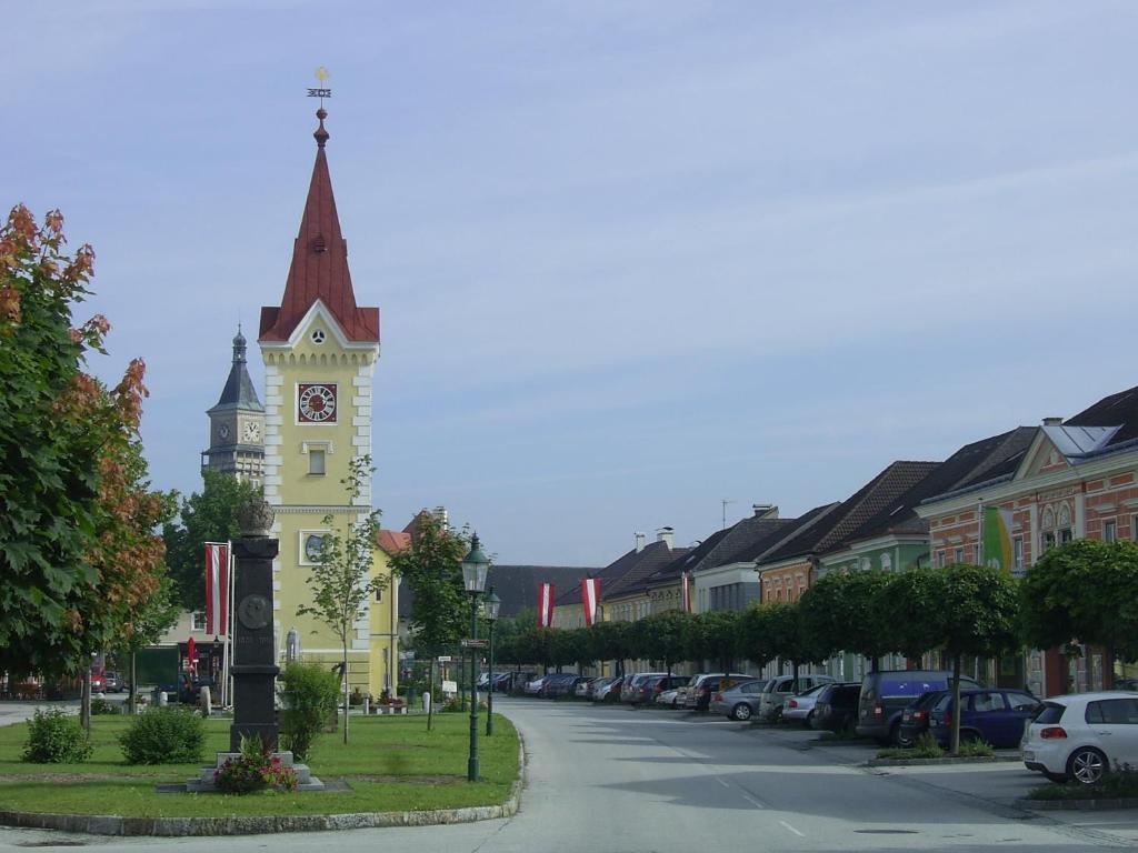 Gasthof Gruenling Wallsee Zewnętrze zdjęcie